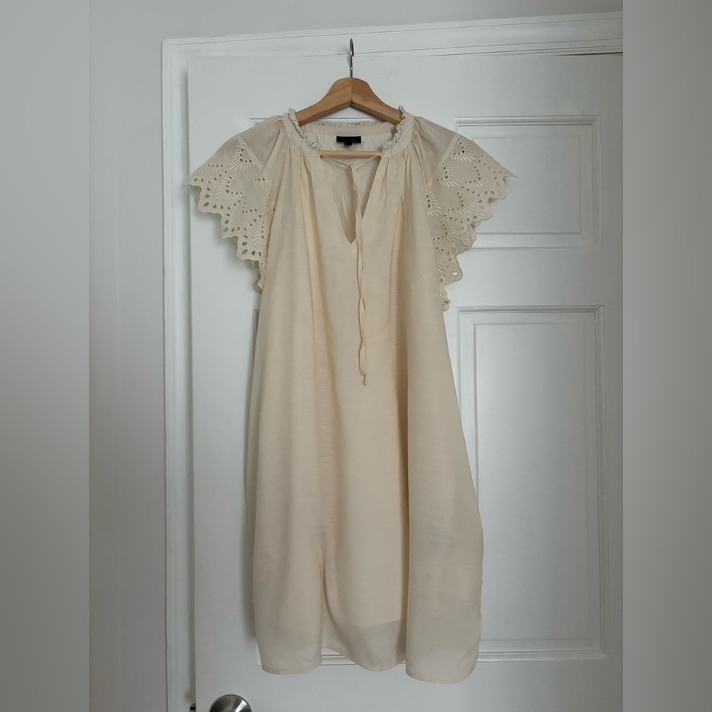 Who What Wear Cream Flutter Sleeve Sundress